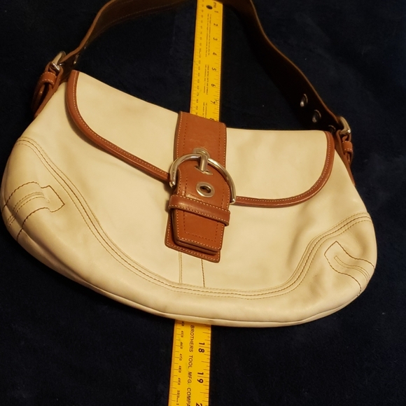 Coach handbag - Picture 2 of 3